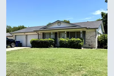 408 NW Douglas Street, Burleson, TX 76028 - Photo 2