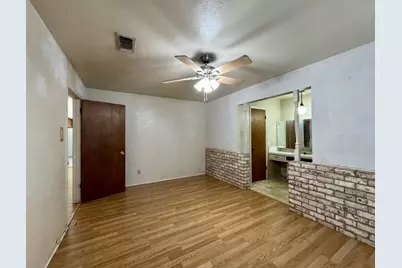 408 NW Douglas Street, Burleson, TX 76028 - Photo 16