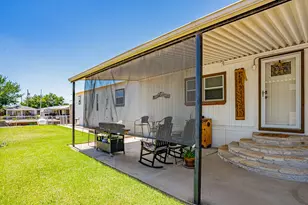 6606 Dayla Ct, Granbury, TX 76049 - Photo 4