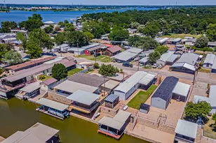 6606 Dayla Ct, Granbury, TX 76049 - Photo 40