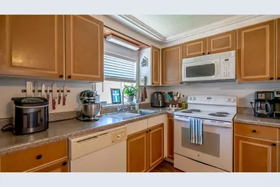 6606 Dayla Court, Granbury, TX 76049 - Photo 12