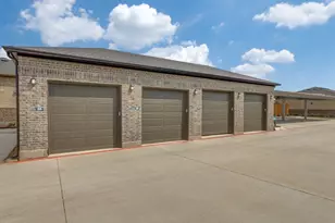 3950 Dechman Dr, Grand Prairie, TX 75052 - Photo 10
