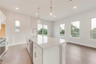 921 Ash Rd, Plano, TX 75075 - Photo 6