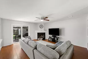 5325 Chessie Cir, Haltom City, TX 76137 - Photo 20