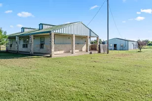 6338 Fm 933, Blum, TX 76627 - Photo 18