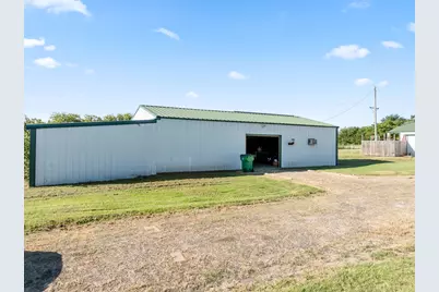 6338 Fm 933, Blum, TX 76627 - Photo 24
