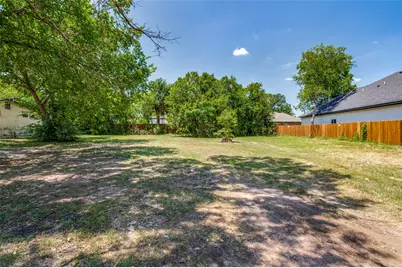 4423 Metropolitan Avenue, Dallas, TX 75210 - Photo 6