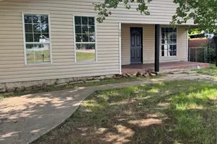 205 W Bond St, Denison, TX 75020 - Photo 1