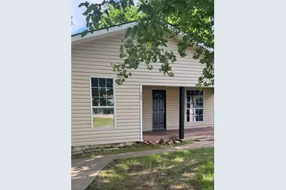 205 W Bond Street, Denison, TX 75020 - Photo 2