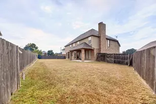 2904 Crystal Way, Grand Prairie, TX 75052 - Photo 26