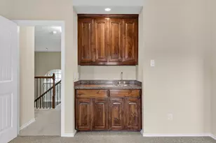 2904 Crystal Way, Grand Prairie, TX 75052 - Photo 16