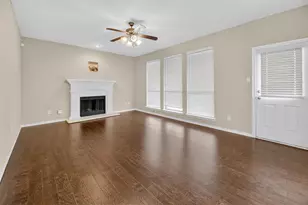 2904 Crystal Way, Grand Prairie, TX 75052 - Photo 6