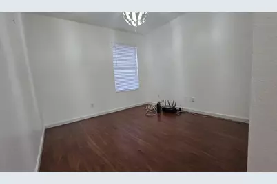 808 Wilmor Court, Arlington, TX 76018 - Photo 14