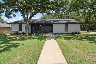 2423 Jewell Dr, Arlington, TX 76016 - Photo 1