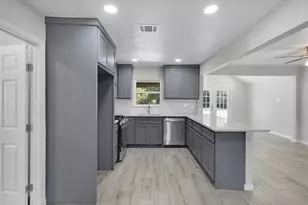 6032 Yeary St, Lake Worth, TX 76135 - Photo 8