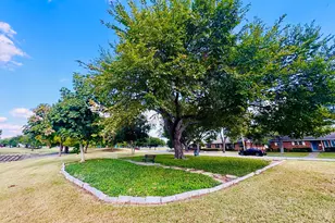 14049 Rawhide Pkwy, Farmers Branch, TX 75234 - Photo 10