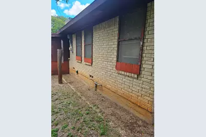 311 N Arthur Street, McGregor, TX 76657 - Photo 6