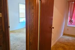 311 N Arthur St, McGregor, TX 76657 - Photo 22