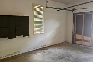 311 N Arthur St, McGregor, TX 76657 - Photo 8