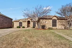 3361 Leigh Ct, Sachse, TX 75048 - Photo 2