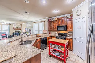 5721 Diamond Valley Dr, Fort Worth, TX 76179 - Photo 18