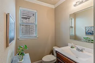 5721 Diamond Valley Dr, Fort Worth, TX 76179 - Photo 8