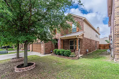 5721 Diamond Valley Drive, Fort Worth, TX 76179 - Photo 1