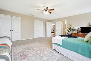 1016 Ridgetop Dr, Justin, TX 76247 - Photo 32