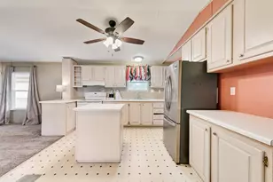 1162 Pete Ct, Willow Park, TX 76008 - Photo 8