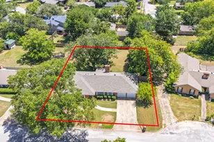 148 Royal Ln, Commerce, TX 75428 - Photo 36