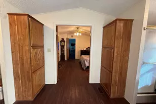 1027 Glenbrook Dr, Pecan Hill, TX 75165 - Photo 10