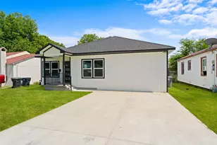 2410 Hudspeth Ave, Dallas, TX 75216 - Photo 2