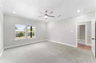 2410 Hudspeth Ave, Dallas, TX 75216 - Photo 16