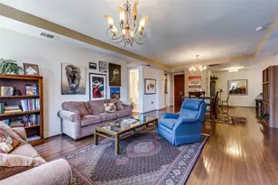 1505 Elm St, Dallas, TX 75201 - Photo 6