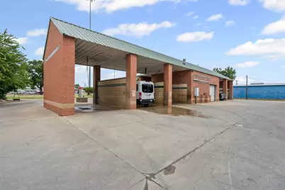1433 N Plaza Drive, Granbury, TX 76048 - Photo 26