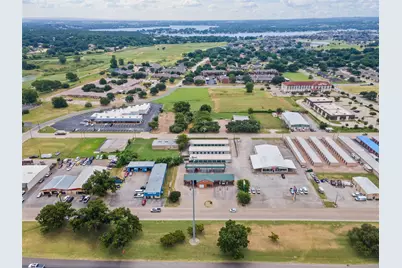 1433 N Plaza Drive, Granbury, TX 76048 - Photo 32