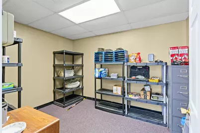 1433 N Plaza Drive, Granbury, TX 76048 - Photo 8