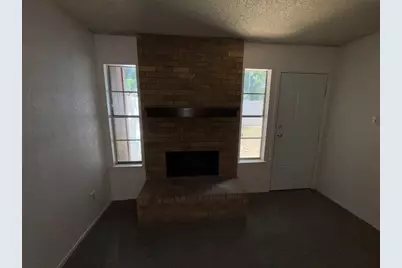 6928 Van Natta Lane, Fort Worth, TX 76112 - Photo 8