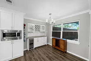 3115 Walnut Hill Ln, Dallas, TX 75229 - Photo 16