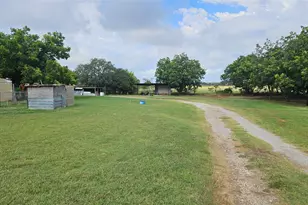 521 State Hwy 16 N, Goldthwaite, TX 76844 - Photo 20