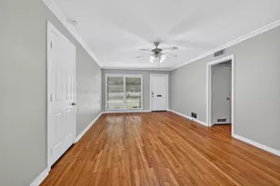 720 N McKown Ave, Sherman, TX 75092 - Photo 10