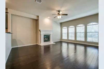 1468 Arapaho Drive, Carrollton, TX 75010 - Photo 4