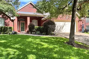 6705 Marie Weldon Ct, Arlington, TX 76001 - Photo 1