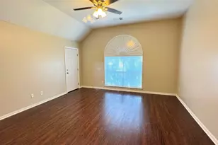 6705 Marie Weldon Ct, Arlington, TX 76001 - Photo 14