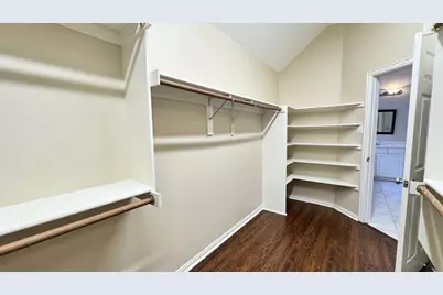 6705 Marie Weldon Court, Arlington, TX 76001 - Photo 18