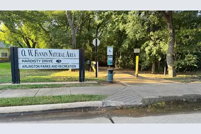 6705 Marie Weldon Court, Arlington, TX 76001 - Photo 36