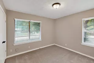 1441 Hawley Ln, Dallas, TX 75217 - Photo 26