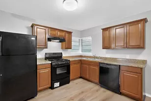 1441 Hawley Ln, Dallas, TX 75217 - Photo 12