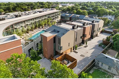 1217 Dorothy Lane #4, Fort Worth, TX 76107 - Photo 2