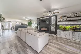 133 Adams Ave, Venus, TX 76084 - Photo 2